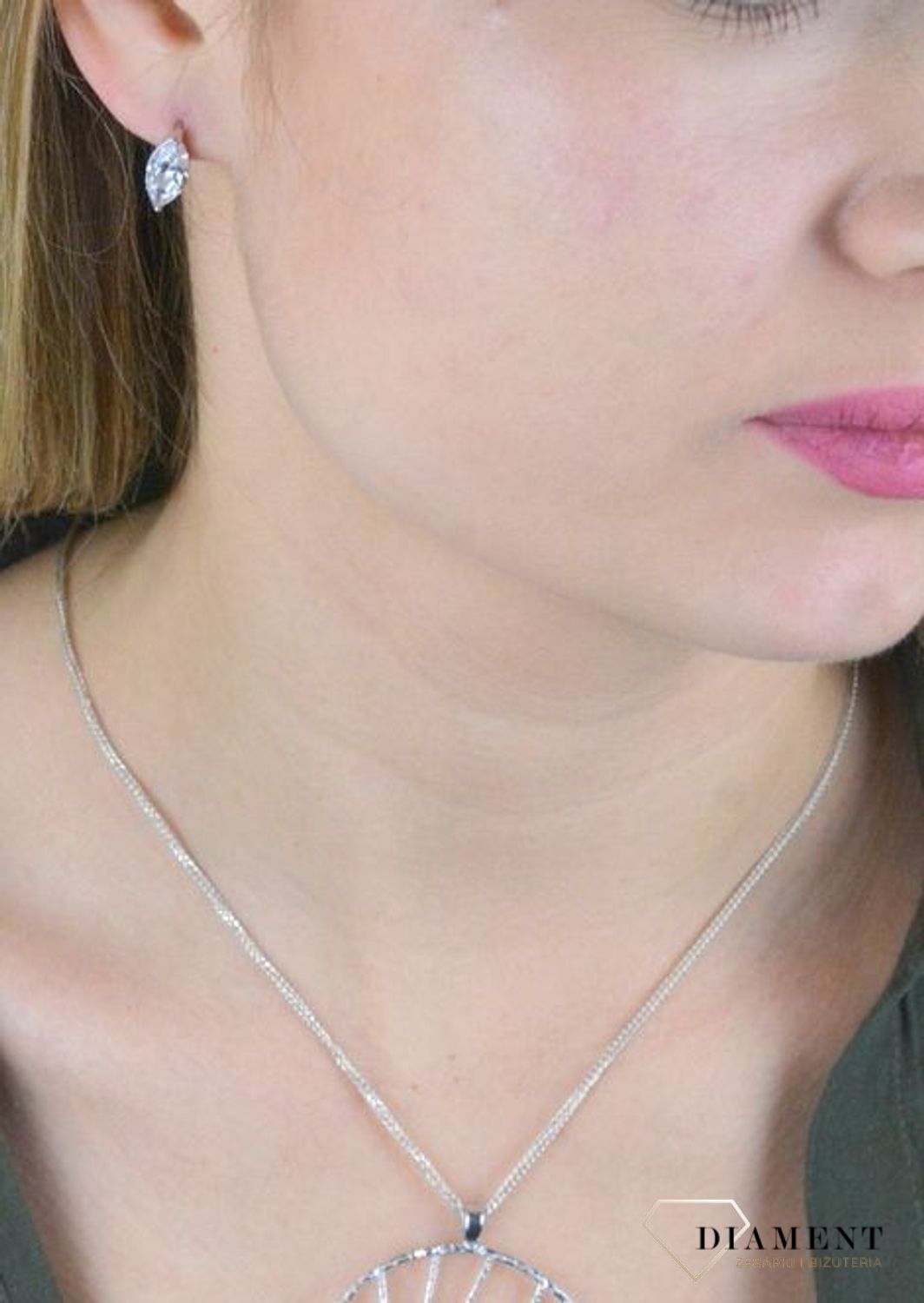 SREBRNE KOLCZYKI RODOWANE Z CYRKONIĄ SPARKLE PRZY UCHU 0817154000 (1).jpg