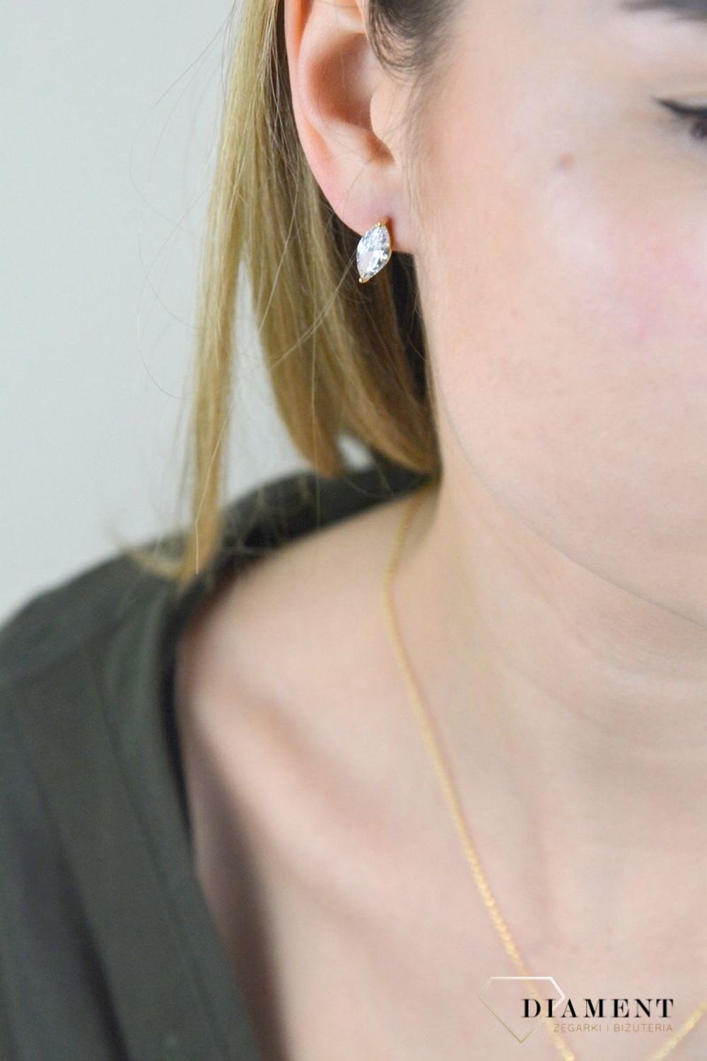 SREBRNE KOLCZYKI POZŁACANE Z CYRKONIĄ SPARKLE PRZY UCHU 0818154000 (2).jpg