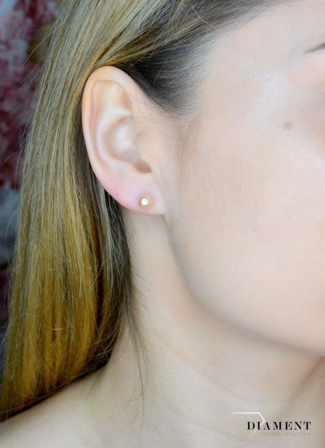 Srebrne kolczyki damskie 925 delikatne wkrętki z perłą naturalną 0917860001.  Srebrne kolczyki damskie idealne na prezent dla kobiety. Srebrne kolczyki wkrętki. Srebrne kolczyki z perłą. Srebrne kolczyki z bladoróżową perłą..jpg