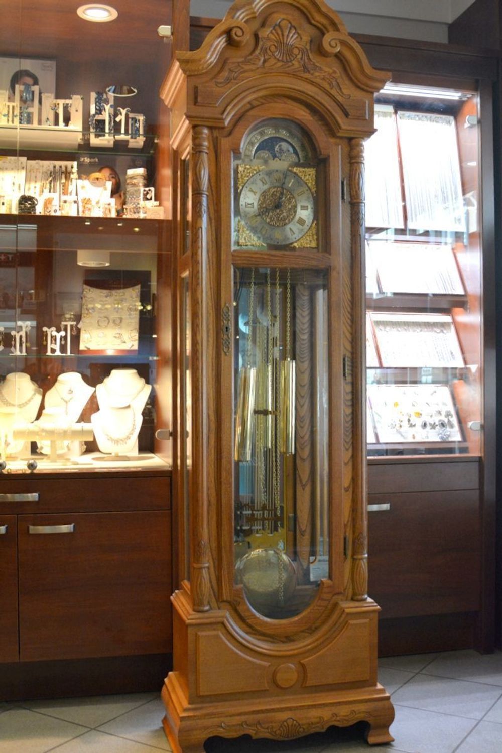 Zegar stojący wahadłowy marki Adler 10017D ✓ Zegar mechaniczny stojący Adler ✓  Zegary mechaniczne stojące ✓  Zegary drewniane podłogowe. Duże zegary drewniane do salonu.  (2).JPG