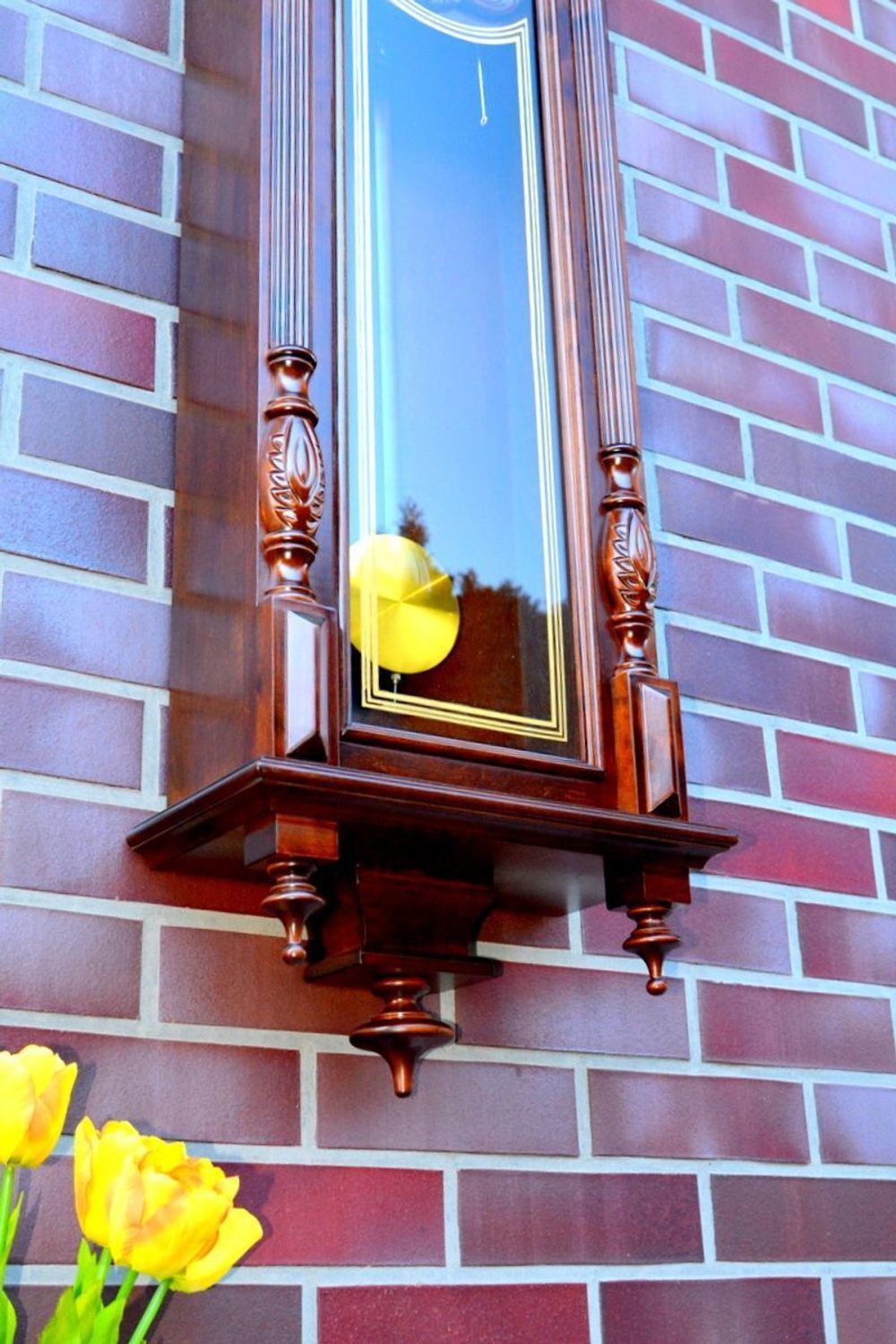 Duży zegar wiszący mechaniczny Adler 11022W Drewno orzech. Zegar mechaniczny. 31 dniowy mechanizm, skrzynka drewniana, bije pełne godziny i w pół do godziny.  (6).JPG