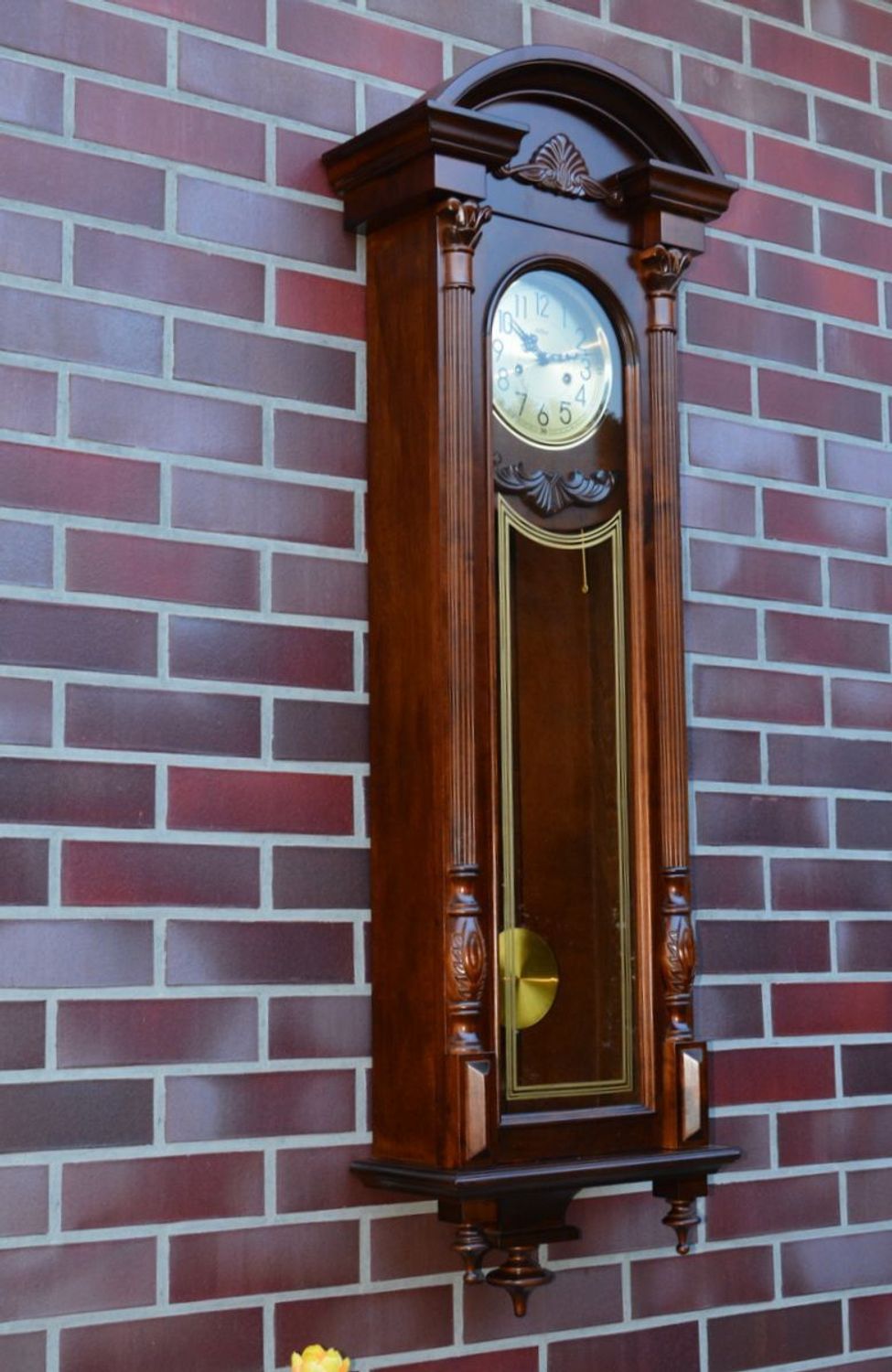 Duży zegar wiszący mechaniczny Adler 11022W Drewno orzech. Zegar mechaniczny. 31 dniowy mechanizm, skrzynka drewniana, bije pełne godziny i w pół do godziny.  (6).JPG
