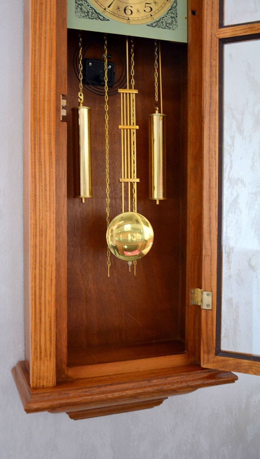 Zegar ścienny wiszący drewniany dębowy Adler 11070D to zegar drewniany wiszący z wahadłem idealny do stylowych, drewnianych wnętrz. ✓Zegary ścienne✓ Zegary szafkowe (1).JPG