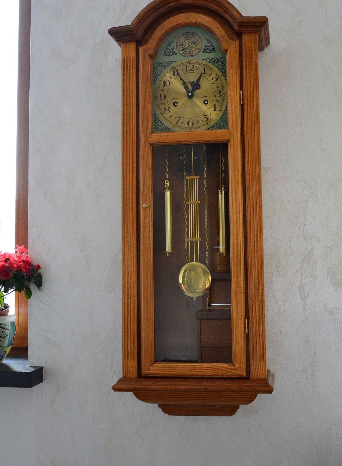 Zegar ścienny wiszący drewniany dębowy Adler 11070D to zegar drewniany wiszący z wahadłem idealny do stylowych, drewnianych wnętrz. ✓Zegary ścienne✓ Zegary szafkowe (1).JPG