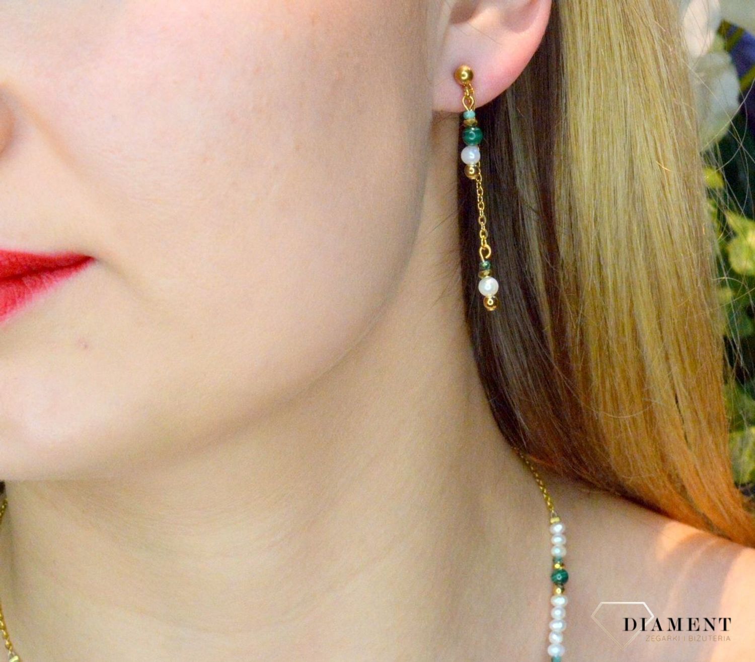 Kolczyki damskie Swarovski Coeur De Lion perła słodkowodna, malachit 1108210500. Piękne kolczyki  zdobione kryształami Swarovski oraz kamieniami takimi jak malachit i perła słodkowodna. Kolczyki możnanosić na dw1.jpg