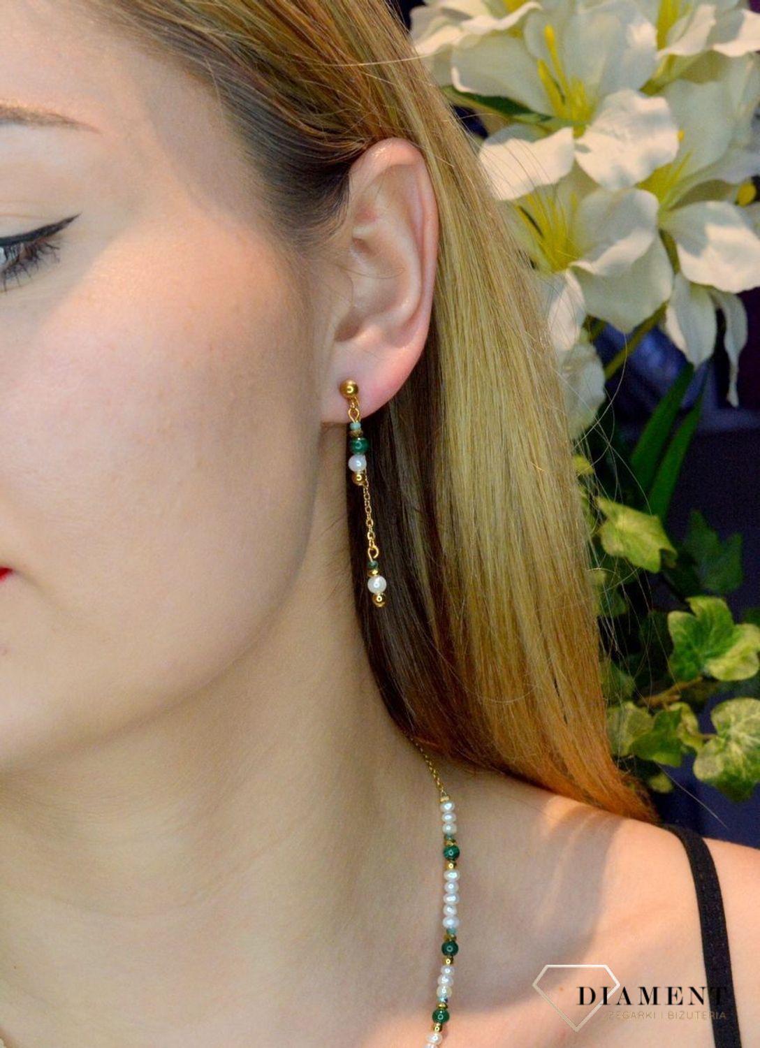 Kolczyki damskie Swarovski Coeur De Lion perła słodkowodna, malachit 1108210500. Piękne kolczyki  zdobione kryształami Swarovski oraz kamieniami takimi jak malachit i perła słodkowodna. Kolczyki możnanosić na dw1.jpg