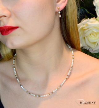 Naszyjnik damski Swarovski Coeur De Lion perła, kwarc różowy 1109101920. Biżuteria idealna zarówno na eleganckie, jak i niezobowiązujące okazje, ten naszyjnik wykonany jest z połyskujących kryształów Swarovsk.JPG