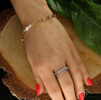 Złota bransoletka damska Coeur de Lion z perłami słodkowodnymi 111230-1416. Ta nowoczesna bransoletka wykonana została z łańcuszka w kolorze złotym z prawdziwymi perłami słodkowodnymi (1).jpg