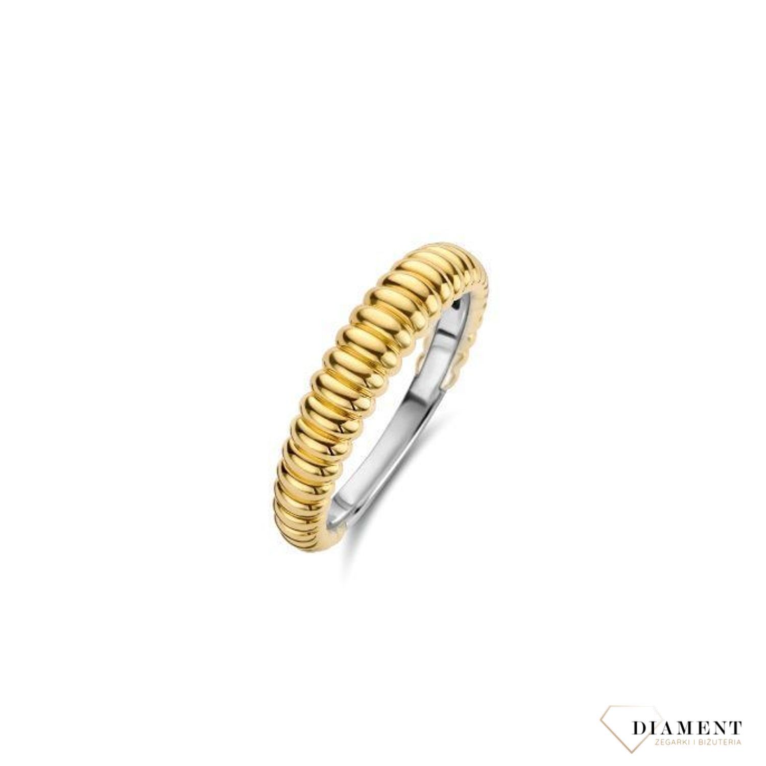 Srebrny pierścionek pozłacany o ozdobnej formie 12218SY (2).jpg