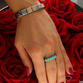 Srebrny pierścionek Ti Sento z Turkusem 12284TQ. Wiecznie modne wzory, które sprawdzą się jako idealny prezent dla bliskiej osoby. Srebrny pierścionek ozdobiony kilkoma niewielkimi kamieniami z Turkusem.jpg