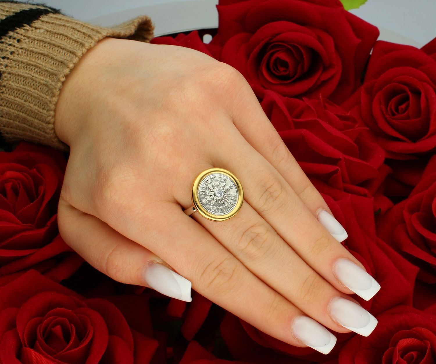 Pierścionek damski TI SENTO srebro 925 12334ZY Podkreśl swoją wyjątkowość dzięki pierścionkowi TI SENTO Milano – model 12334ZY to połączenie nowoczesnego wzornictwa z ponadczasową elegancją. 1.jpg