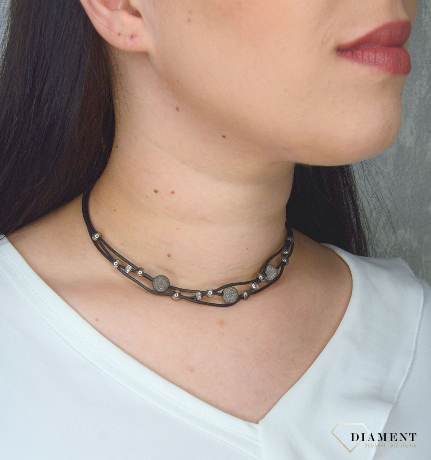 Naszyjnik rzemyk czarny z ozdobnymi kuleczkami 1411400321.jpg