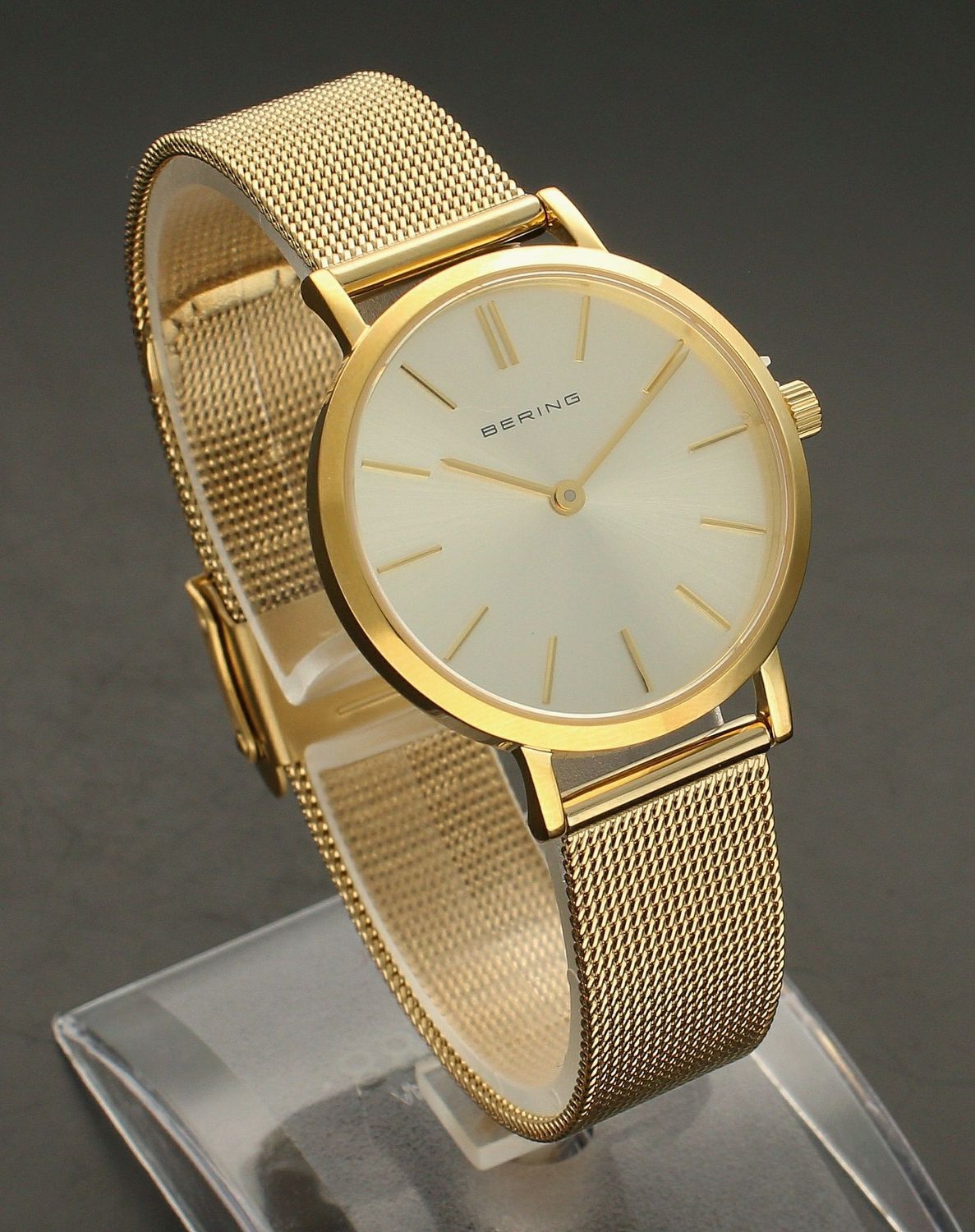 Zegarek damski na bransolecie Bering w złotym kolorze 14129-333.jpg