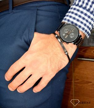 Zegarek męski Hugo Boss Integrity w odcieniu złota 1513780 to zegarek na stalowej, czarnej bransolecie z japońskim mechanizmem. Zegarek czarny z czarną tarczą i prostymi indeksami.  (4).JPG