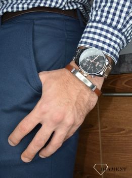 Zegarek męski Hugo Boss Champion 'Odważny BOSS' 1513819 to zegarek do pracy na stalowej, wytrzymałej bransolecie, najmodniejszy zegarek na zawsze. Zegarek elegancki o modnym look'u..JPG