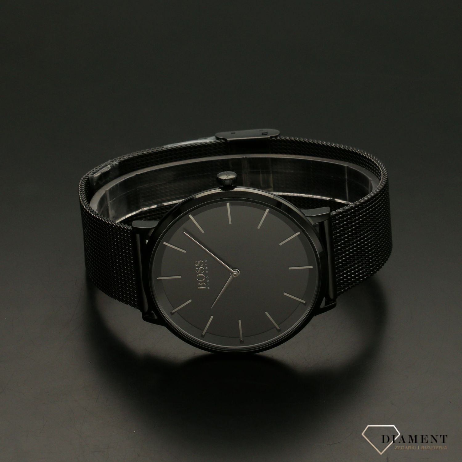 Zegarek męski Hugo Boss 1513826 'Czarny BOSS' to zegarek do garnituru na stalowej, czarnej bransolecie typu mesh z japońskim mechanizmem. Zegarek elegancki o modnym look'u. Propozycja dedykowana.jpg