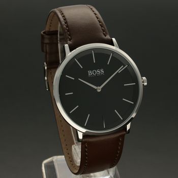 Zeagrek męski Hugo Boss na brązowym pasku. Klasyczny, płaski zegarek. Numer katalogowy 1513829 (1).jpg