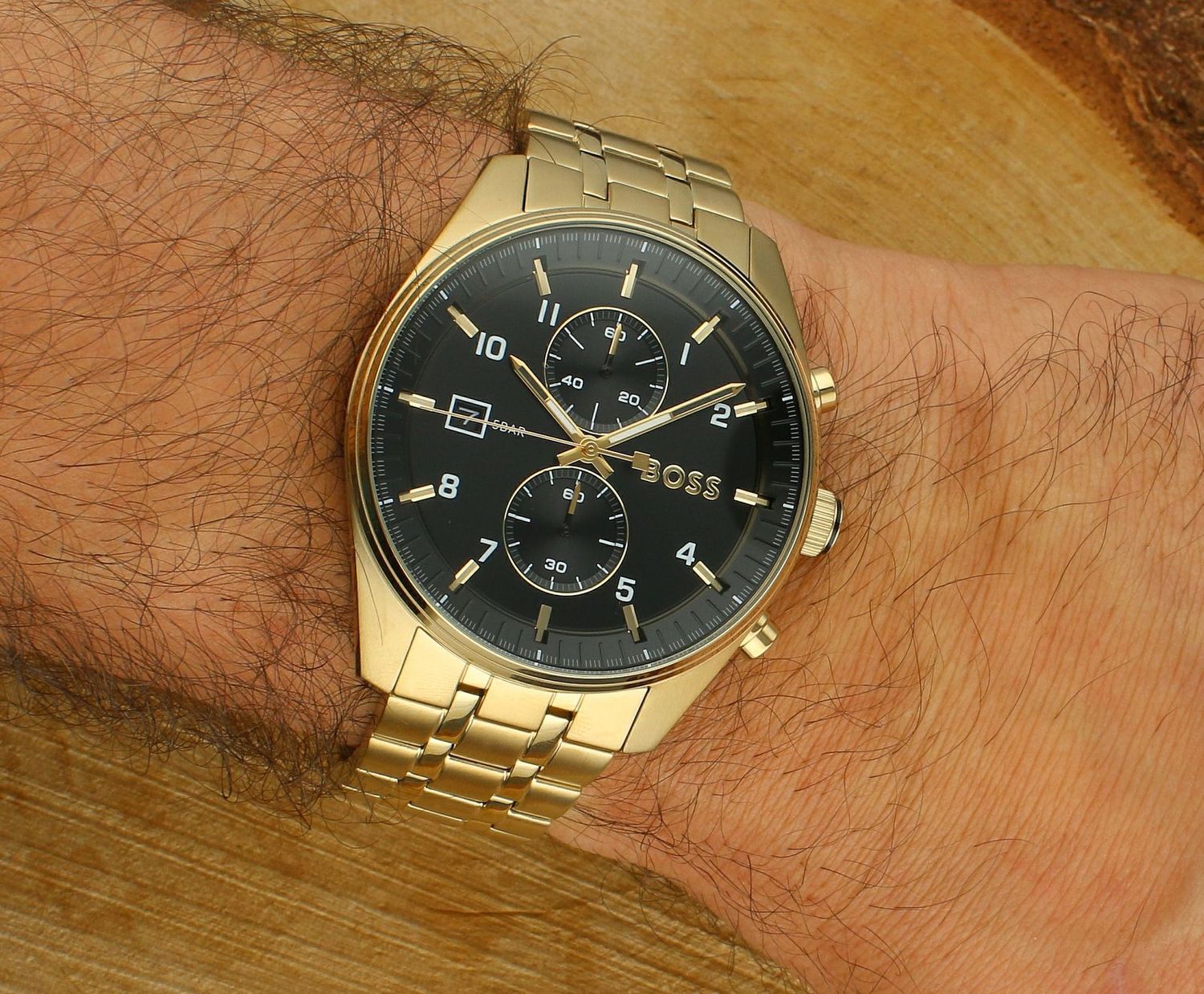 1514152 Zegarek Męski Hugo Boss Skytraveller 1514152 – Złoty Chronograf z Czarną Tarczą.jpg