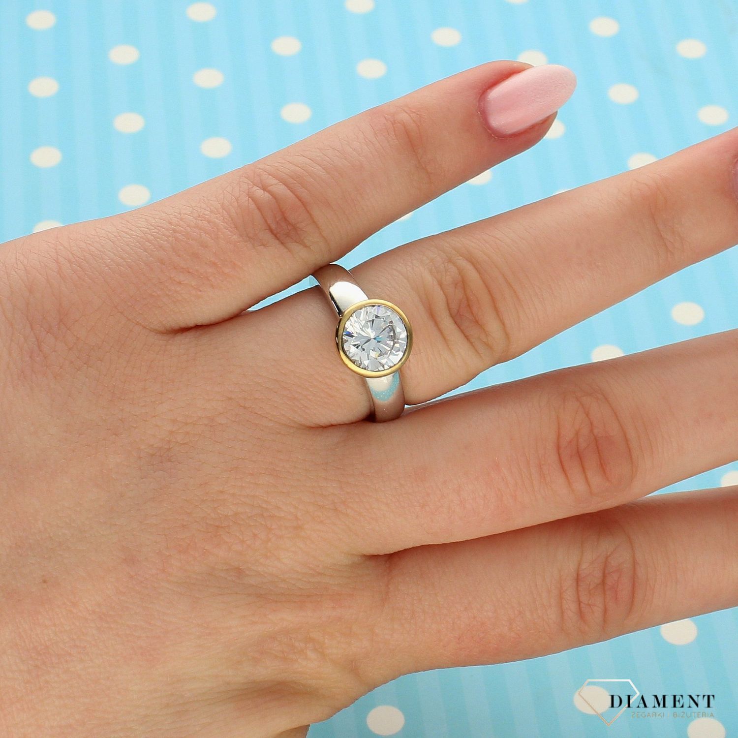 Srebrny pierścionek TI SENTO z białą cyrkonią 1616ZY.jpg