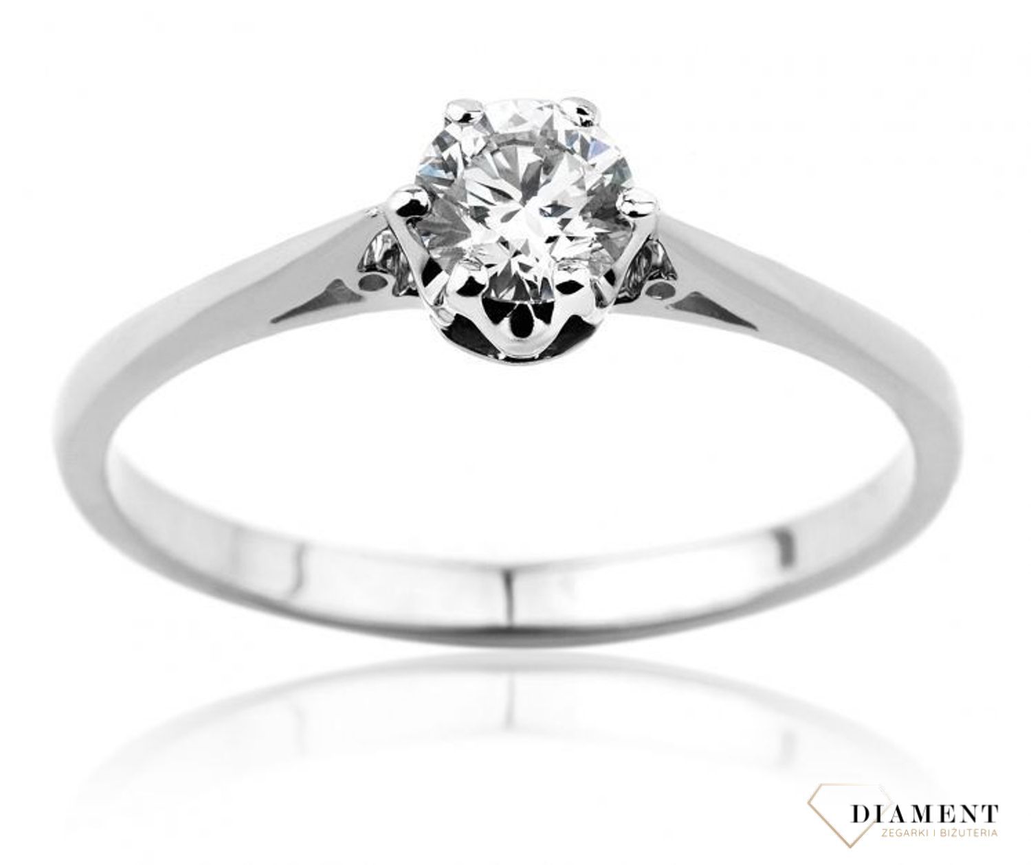 Pierścionek złoty Diament 585, białe złoto, diamenty wykonany ze złota próby 585. Pierścionek z jednym diamentem wielkości 0,10 ct, czystości SI oraz barwie H..jpg