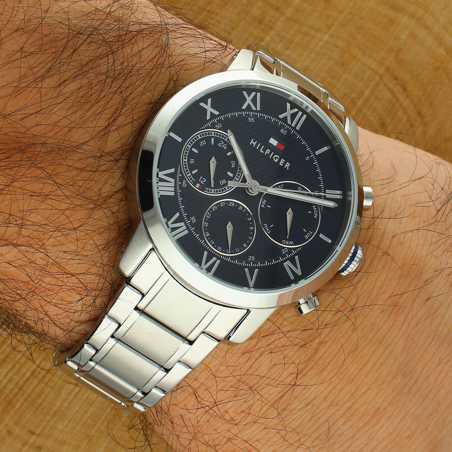 Zegarek męski Tommy Hilfiger Date 1710728.jpg