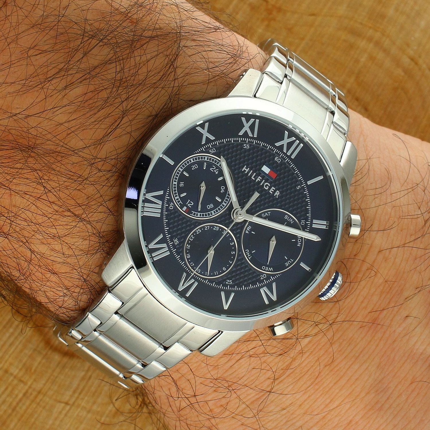 Zegarek męski Tommy Hilfiger Date 1710728.jpg