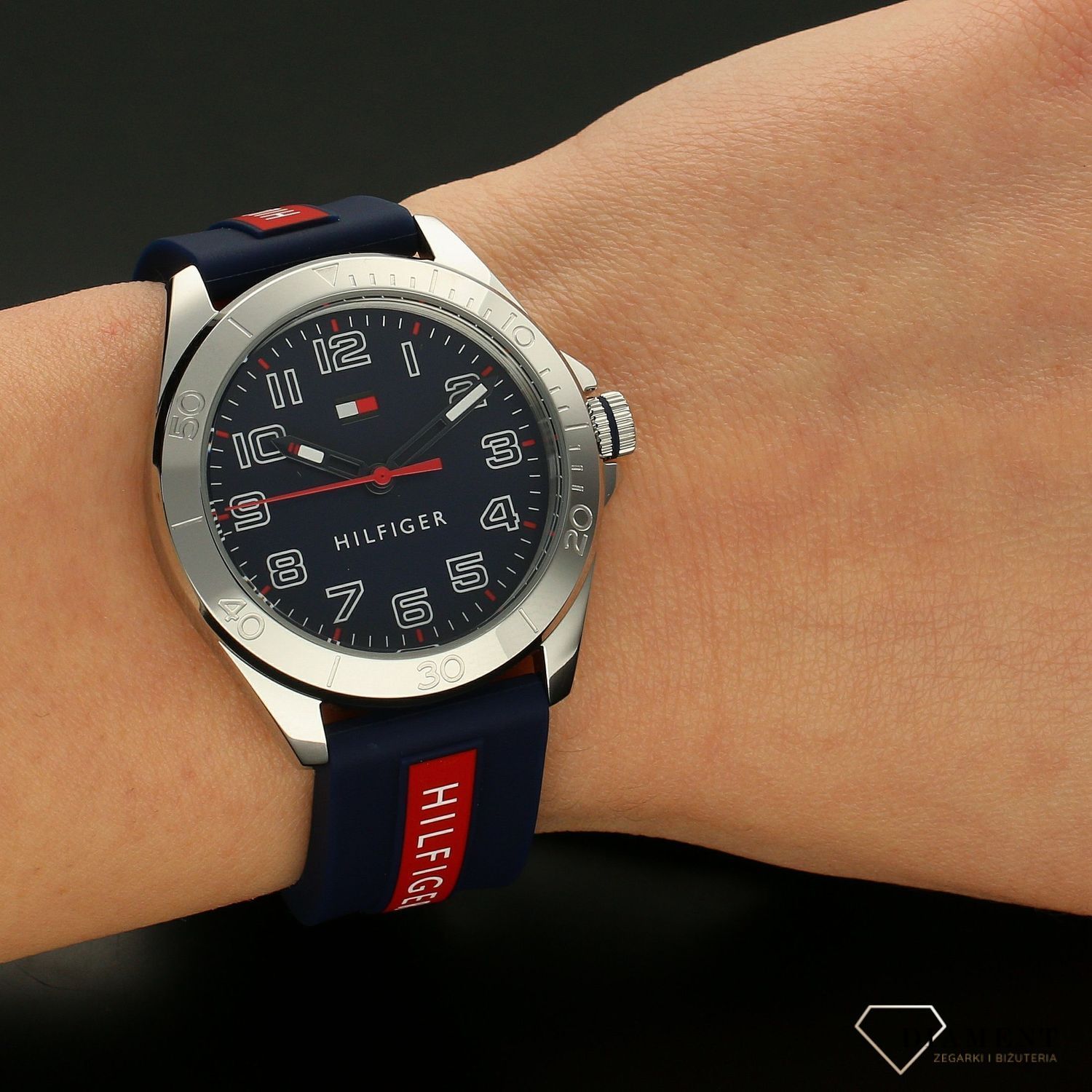 Dziecięcy zegarek  TOMMY HILFIGER 1720019 ⌚ Zegarki dla dzieci ✓ Wymarzony prezent dla dziecka✓.jpg