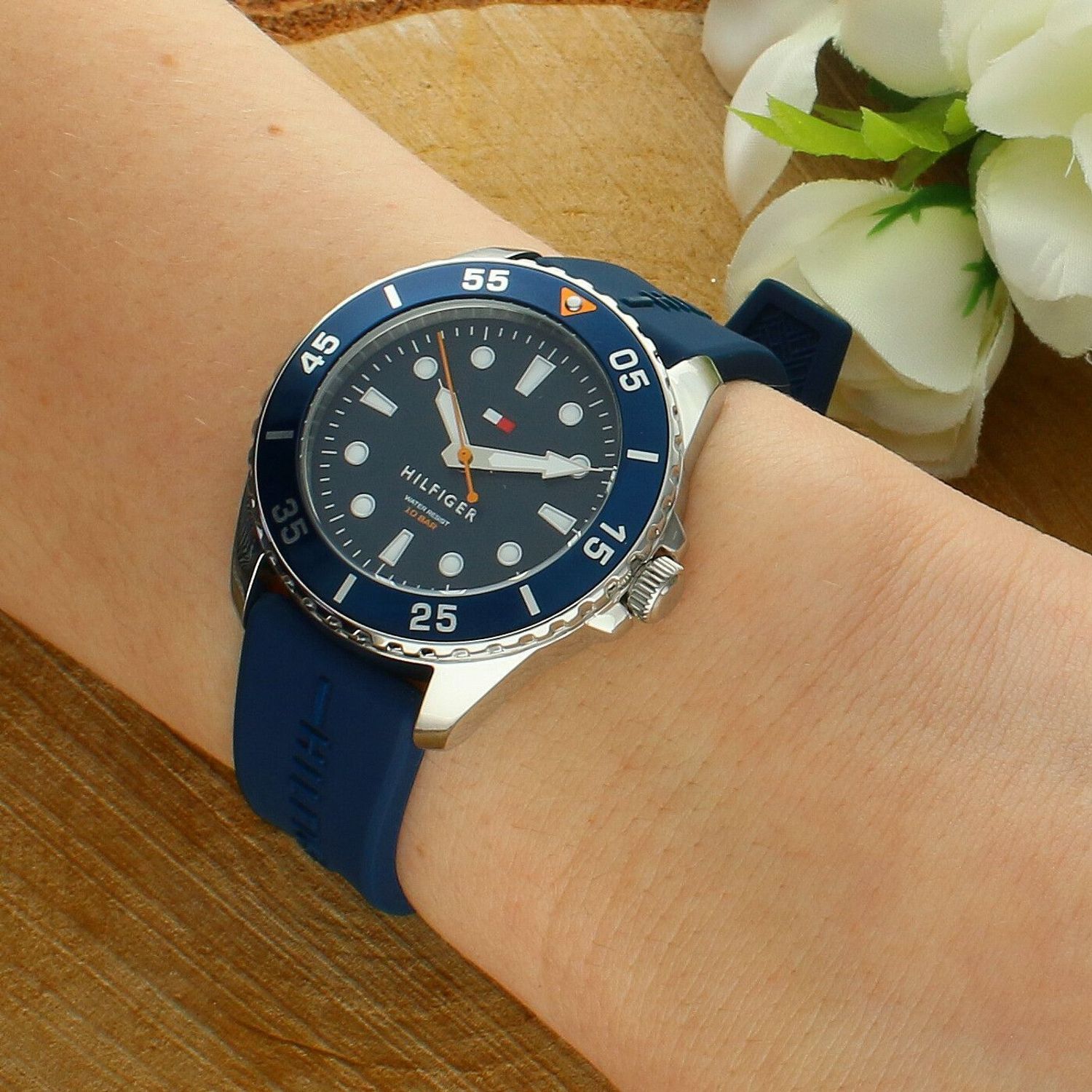 Zegarek chłopięcy Tommy Hilfiger  1720047.jpg