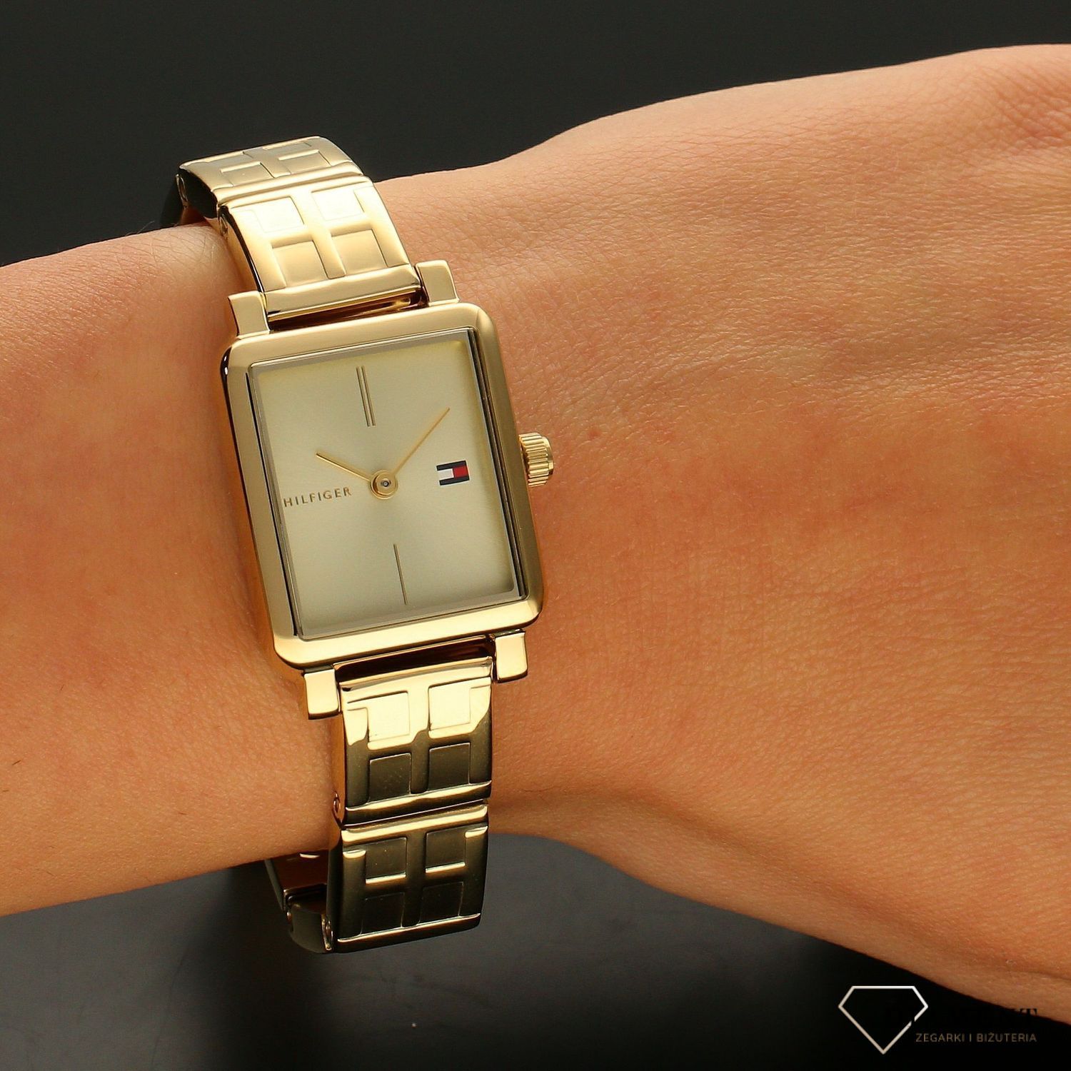Zegarek damski złoty na bransolecie Tommy Hilfiger Tea 1782326.jpg
