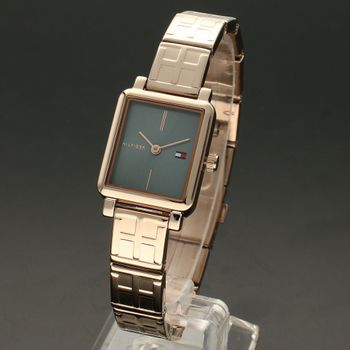 Zegarek damski prostokątny na bransolecie Tommy Hilfiger Tea  1782328 w kolorze różowego złota z niebieską tarczą to bardzo kobiecy i stylowy model.  (2).jpg