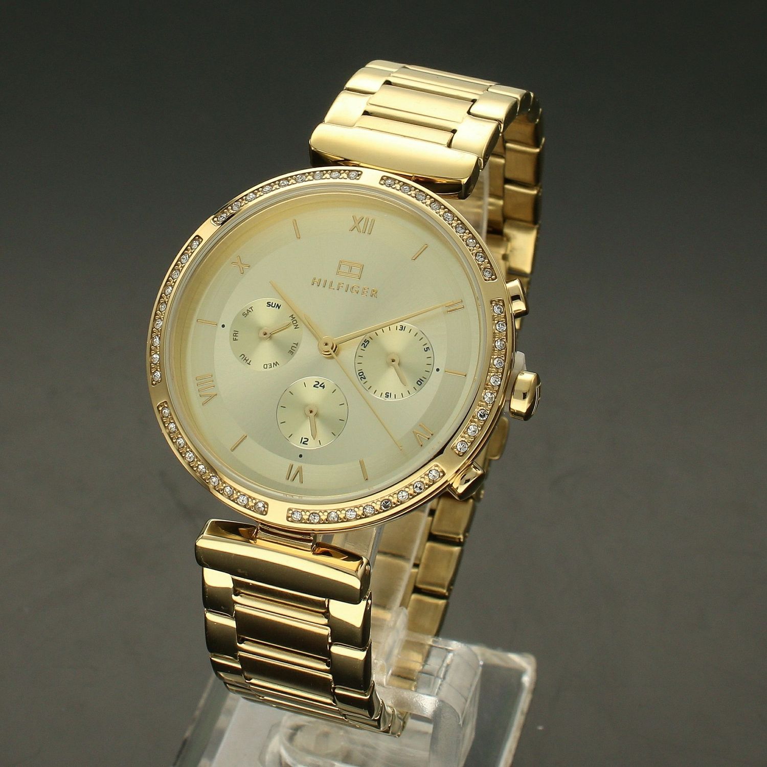 Zegarek damski złoty na bransolecie ze złotą tarczą Tommy Hilfiger Luna 1782392  to piękny, modny zegarek dla kobiety (1).jpg