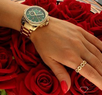 Złoty damski zegarek TOMMY HILFIGER 1782614 z zieloną tarczą i cyrkoniami. Złoty damski zegarek idealny do eleganckiej stylizacji. Zegarek TOMMY HILFIGER 1782614 idealny na prezent dla ukochanej kobiety (2).jpg