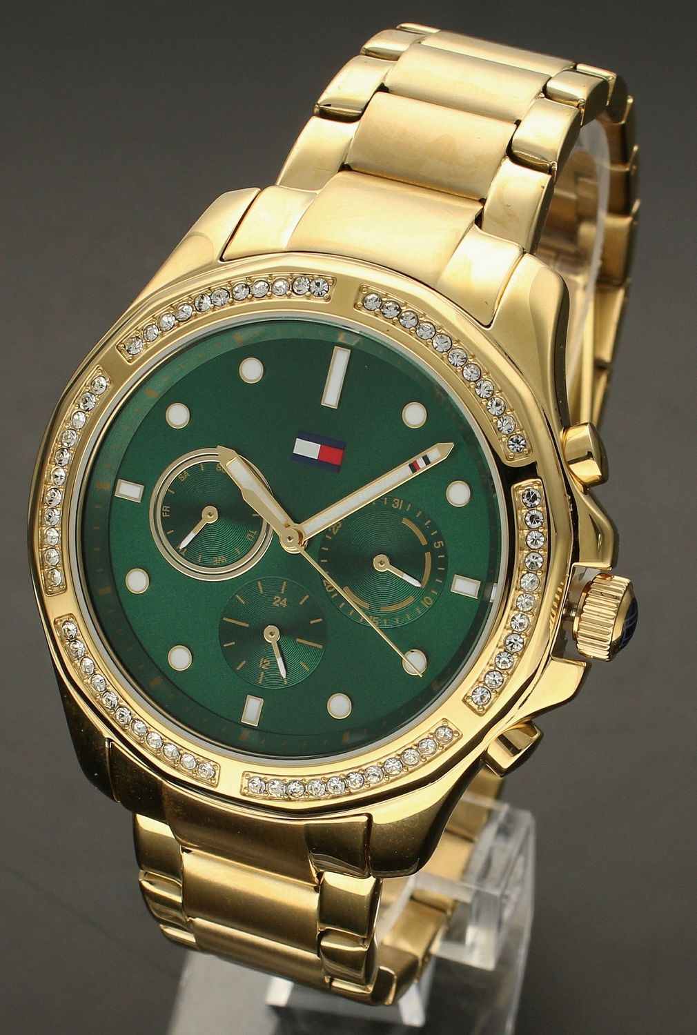 Złoty damski zegarek TOMMY HILFIGER 1782614 z zieloną tarczą i cyrkoniamid (2).jpg