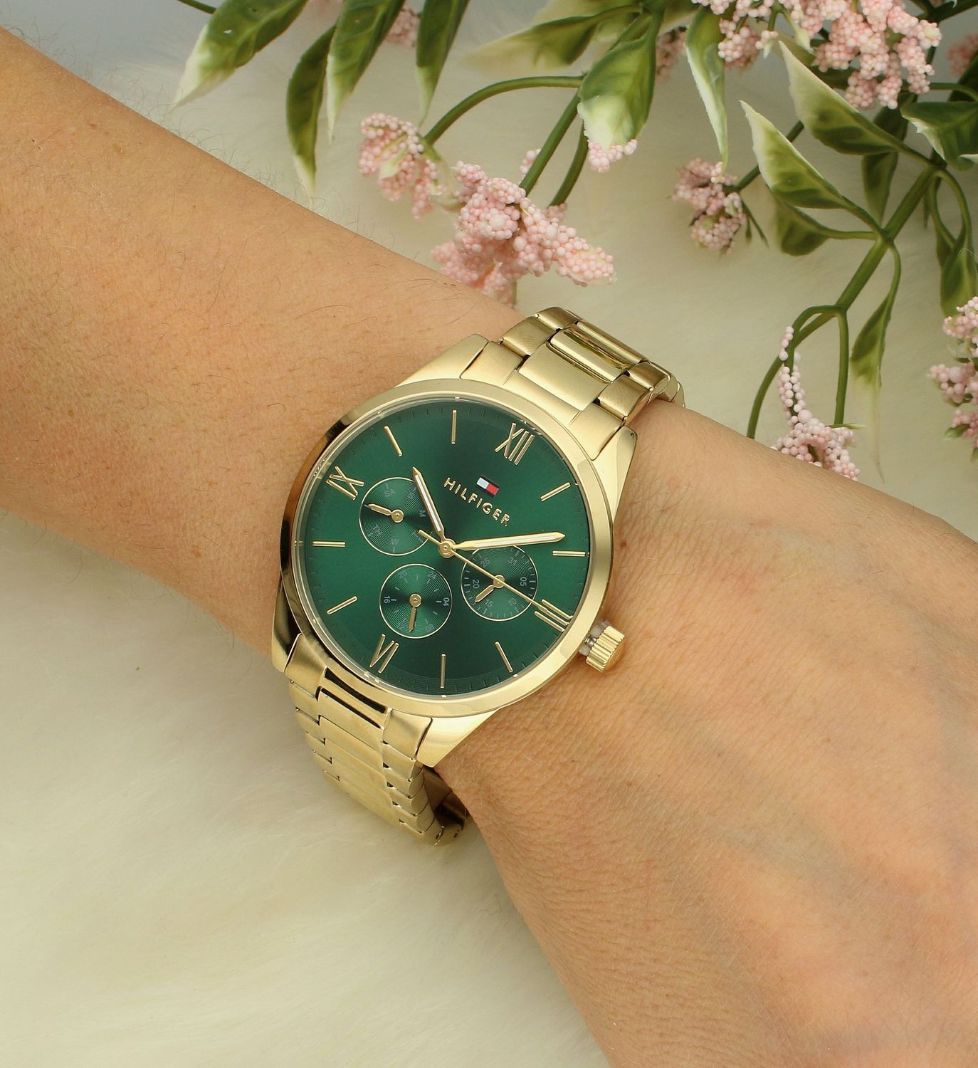 Zegarek damski TOMMY HILFIGER 1782746 camille.jpg