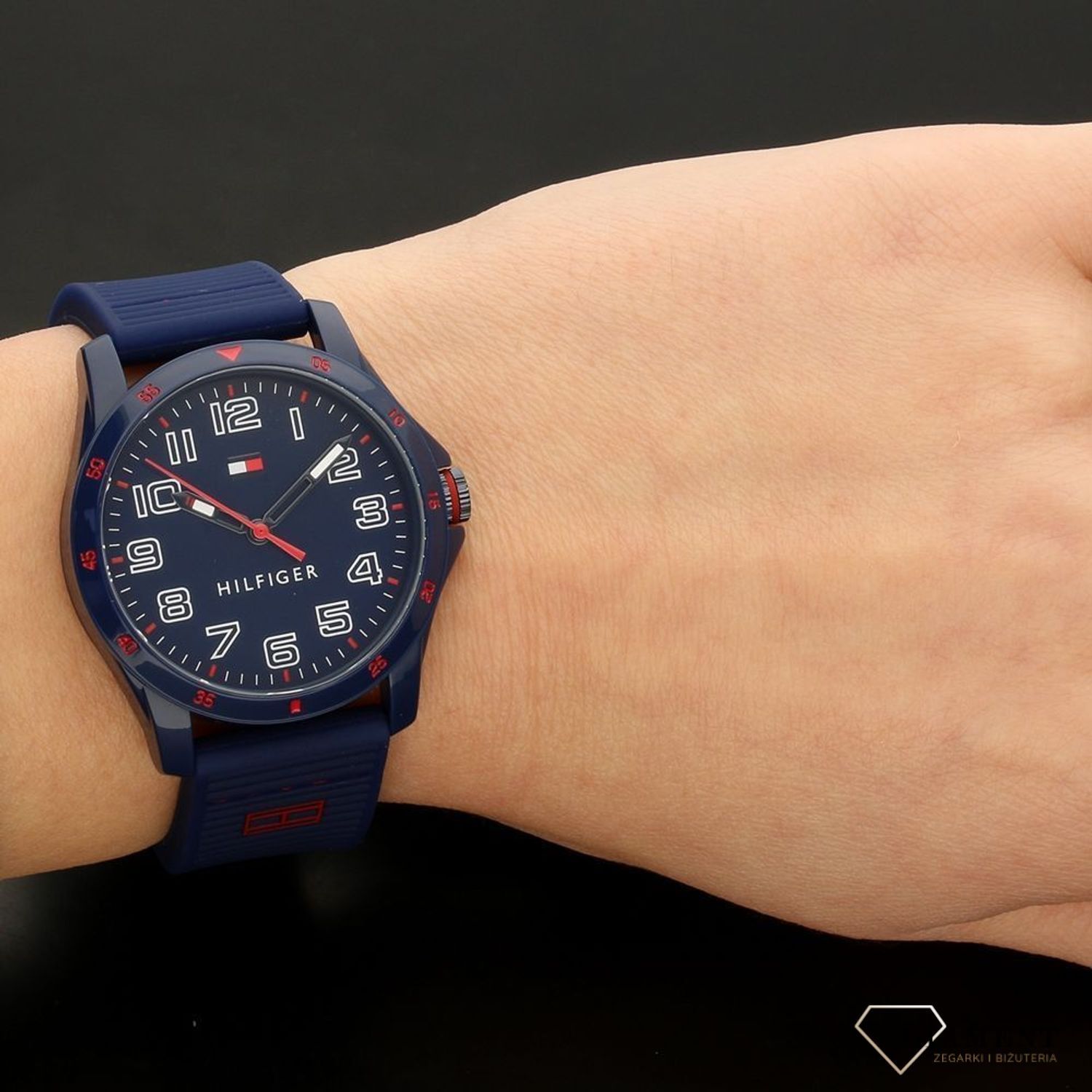 Zegarek dla dziecka Tommy Hilfiger 1791667.jpg