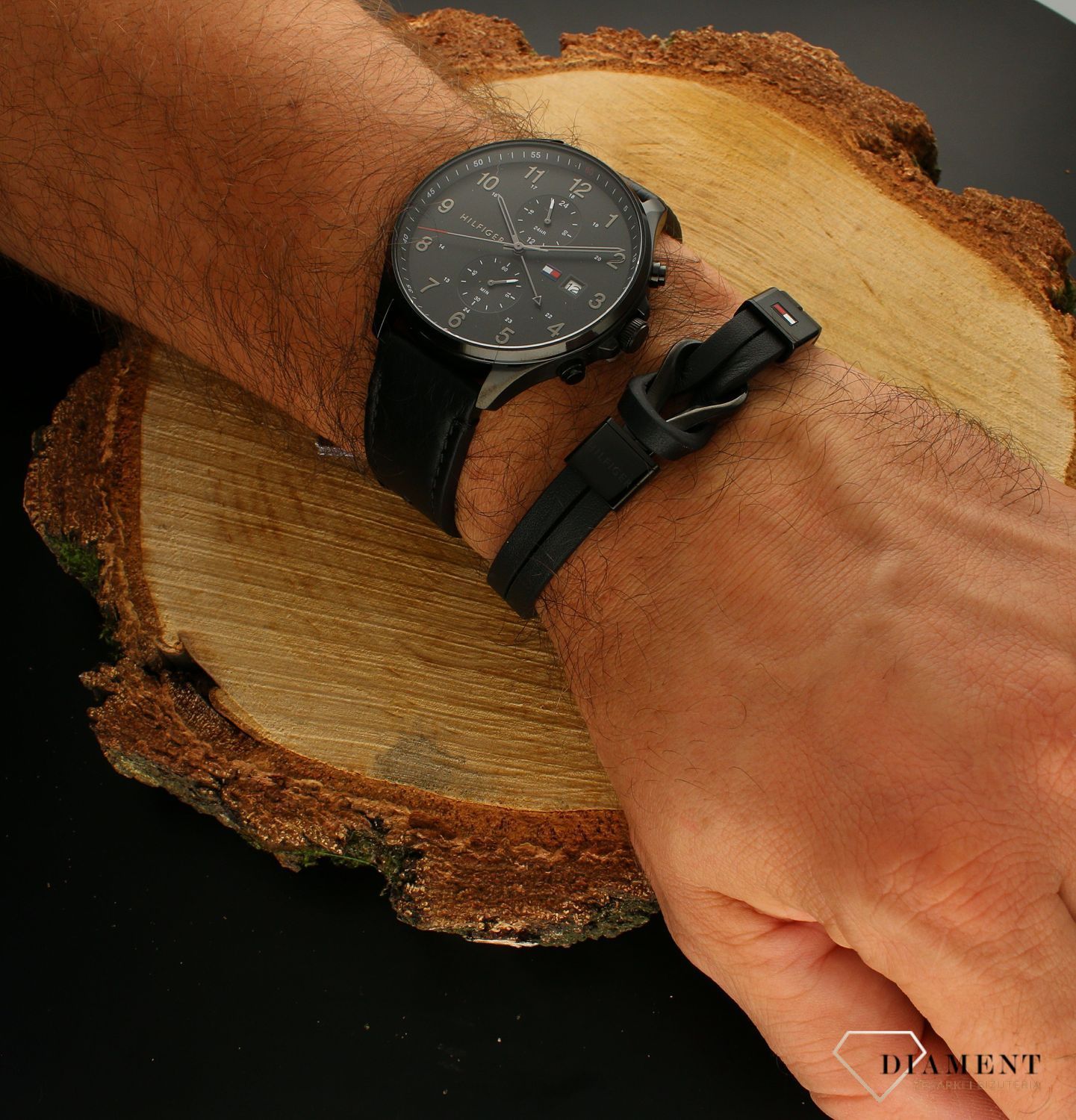 Zegarek męski Tommy Hilfiger 'Elegancka Czerń' 1791711.jpg