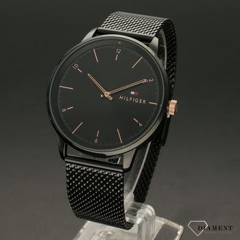 Zegarek męski na czarnej bransolecie Tommy Hilfiger Hendix 1791845 z dodatkami różowego złoto to nowoczesny model zegarka dla mężczyzny.  (2).jpg