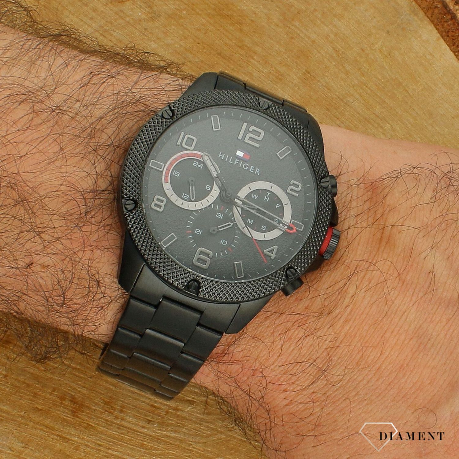 Zegarek Męski Tommy Hilfiger 1792030 Czarny Sportowy Chronograf 46mm.jpg