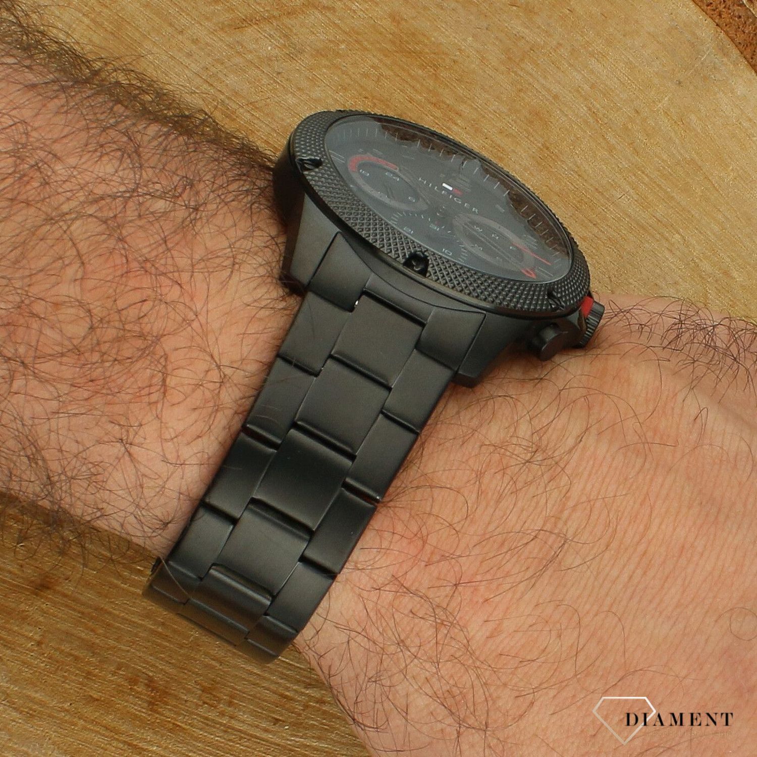 Zegarek Męski Tommy Hilfiger 1792030 Czarny Sportowy Chronograf 46mm.jpg