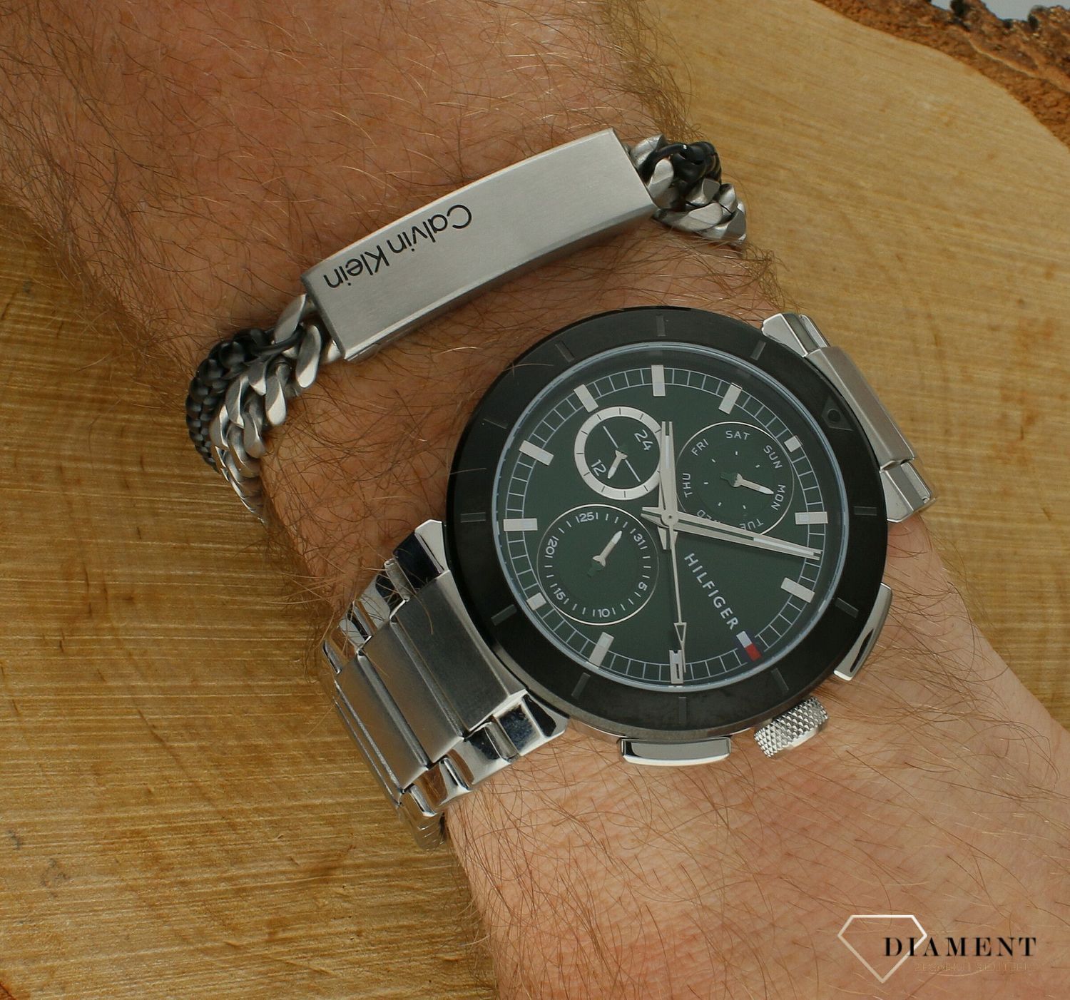 Zegarek męski Tommy Hilfiger Lorenzo butelkowa zieleń 1792117. Męski zegarek oryginalny Tommy Hilfiger. Męski zegarek z modną zieloną tarczą. Zegarek dla mężczyzny na prezent. Darmowa wysyłka..jpg