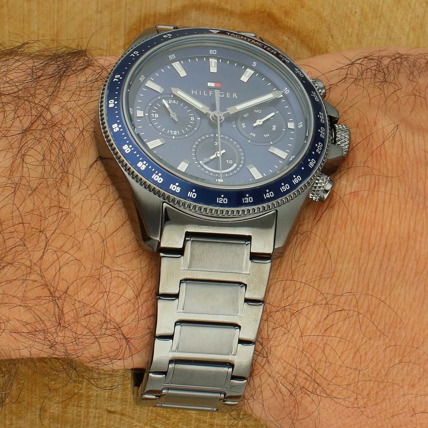 tommy-hilfiger-classic-1792212-zegarek-meski-stalowa-bransoleta-niebieska-tarcza.jpg