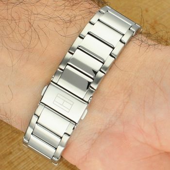 Zegarek męski Tommy Hilfiger Classic 1792230  Zielona tarcza, styl klasyczny (1).jpg