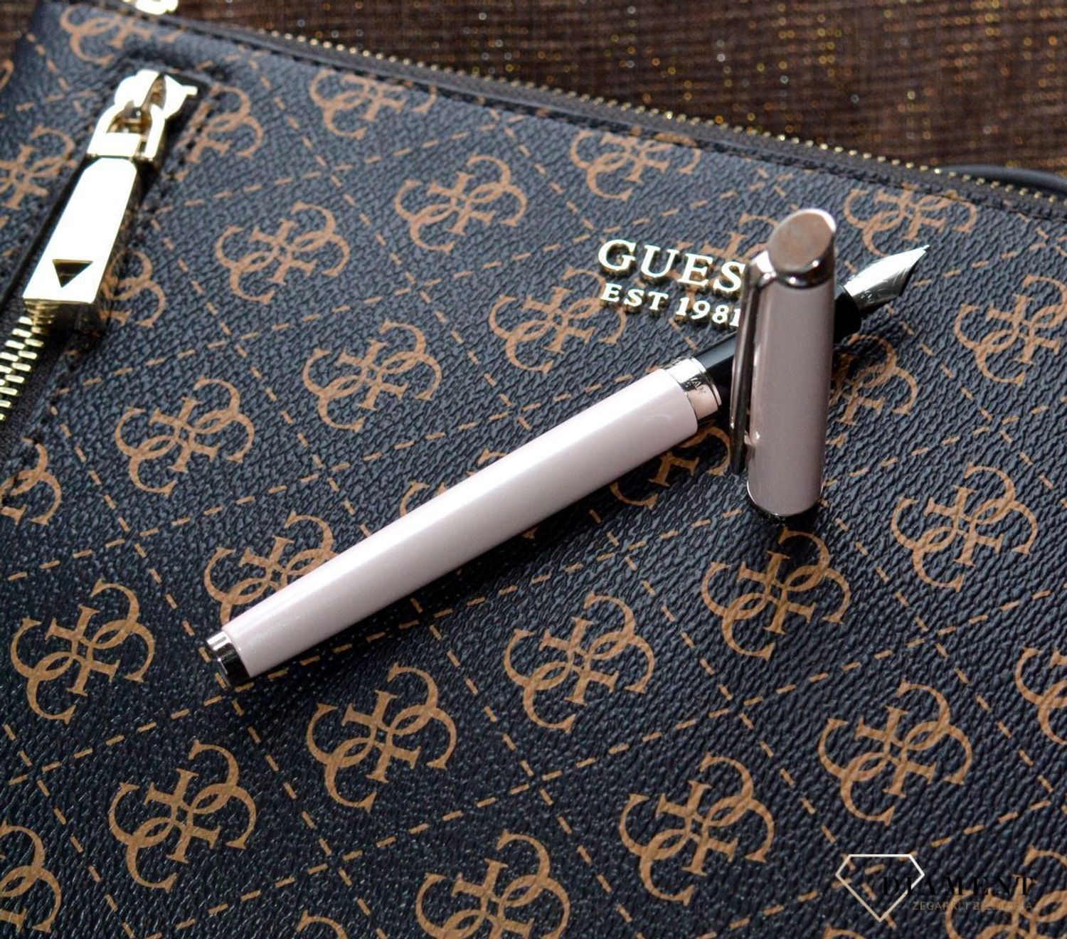 Pióro wieczne Waterman Hémisphère Jasny Róż 1869017.jpg