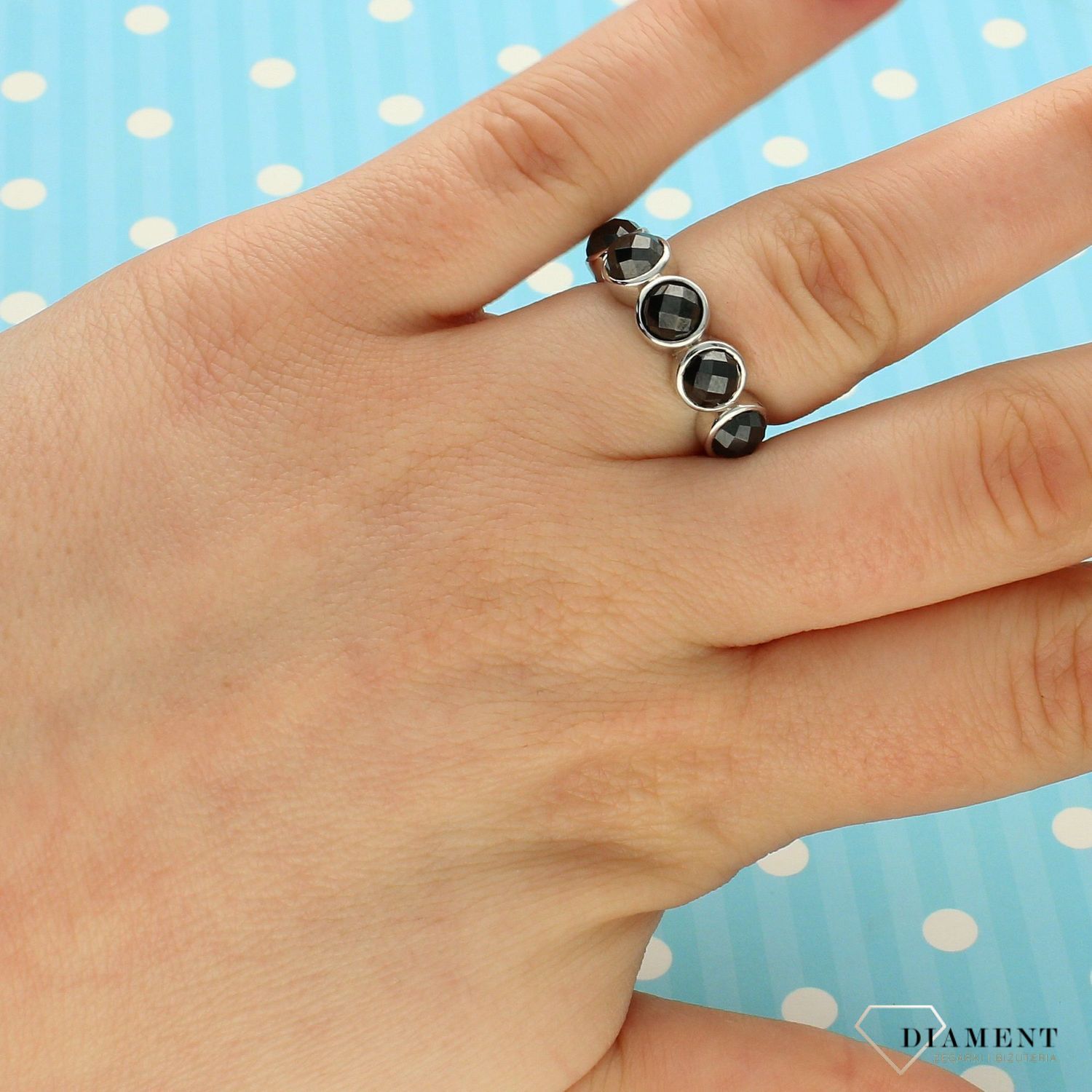 PIERŚCIONEK 1896ZB.jpg