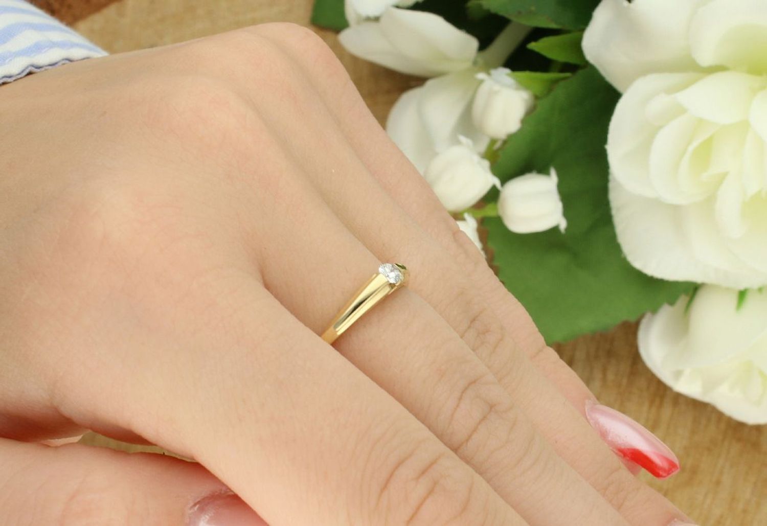 Złoty pierścionek zaręczynowy z brylantem – żółte złoto  Rozmiar 17  193908.jpg