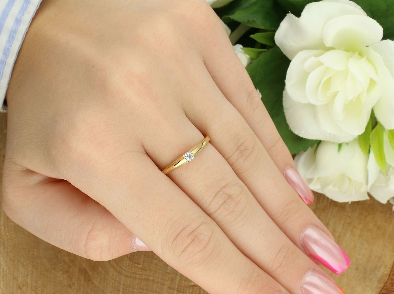 Złoty pierścionek zaręczynowy z brylantem – żółte złoto  Rozmiar 17  193908.jpg