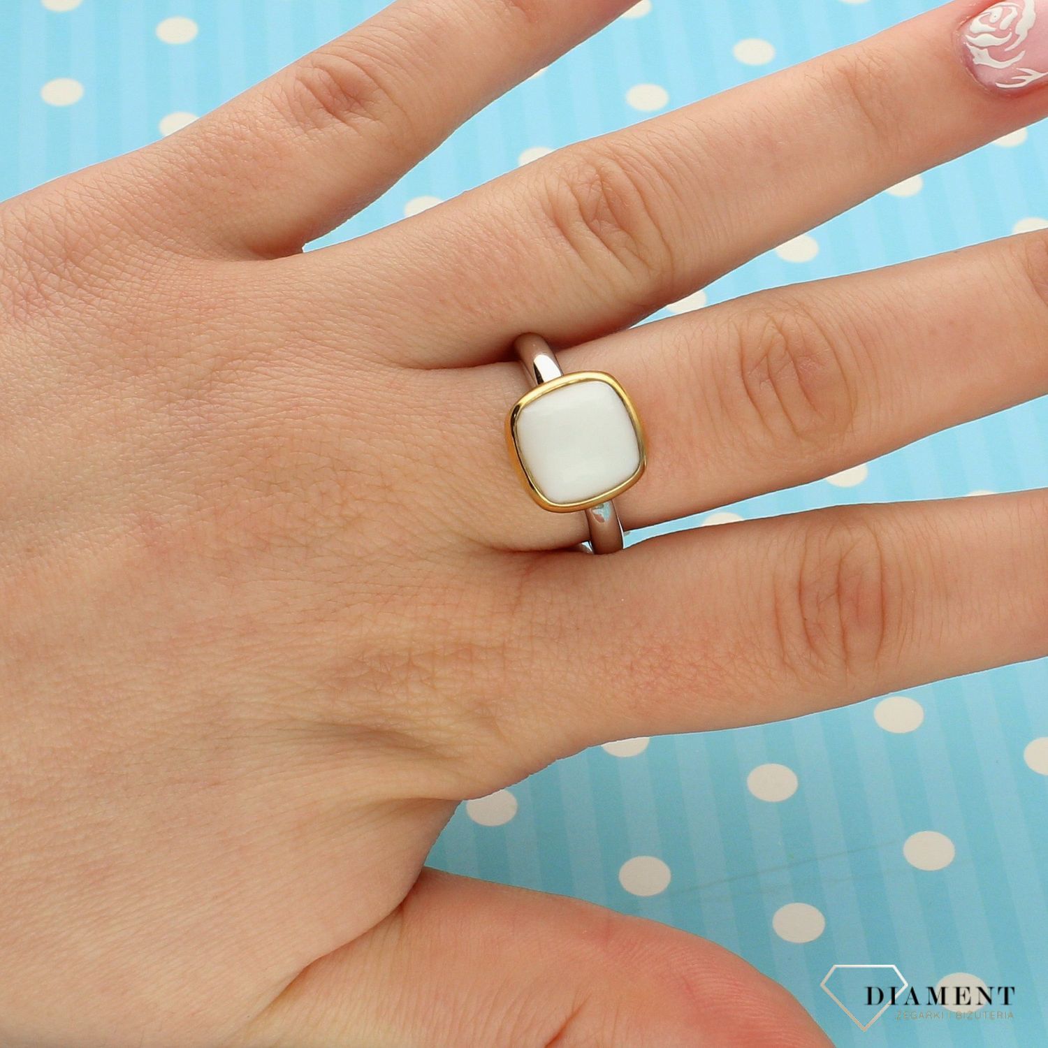 Pierścionek 1967WH56.jpg