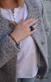 Pierścionek damski wykonany z tworzywa sztucznego w kolorze niebieskim. Pierścionek dla mamy. Prezent dla mamy. Zapraszamy na www.zegarki-diament.pl  (2).JPG
