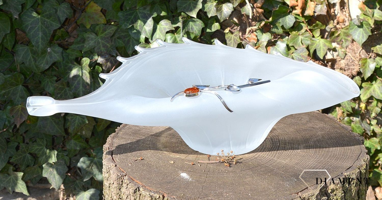 Patera na owoce owocarka szklana z bursztynem 1O8N2. Patera na owoce z bursztynem i srebrem. Patera na owoce szklana, która świetnie uzupełni aranżację Twojego stołu.11.JPG