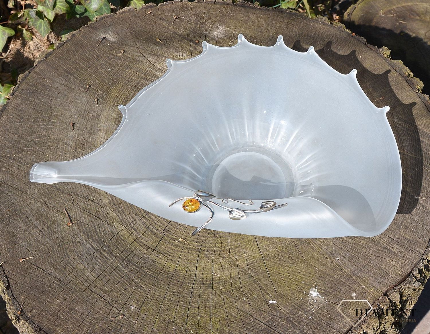 Patera na owoce owocarka szklana z bursztynem 1O8N2. Patera na owoce z bursztynem i srebrem. Patera na owoce szklana, która świetnie uzupełni aranżację Twojego stołu..JPG